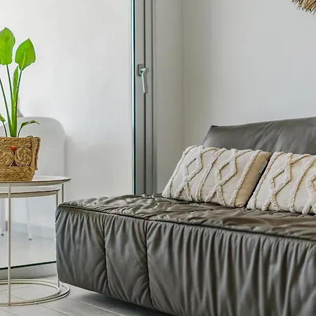 Casa Paraiso - Airco & Heated Pool Appartamento *